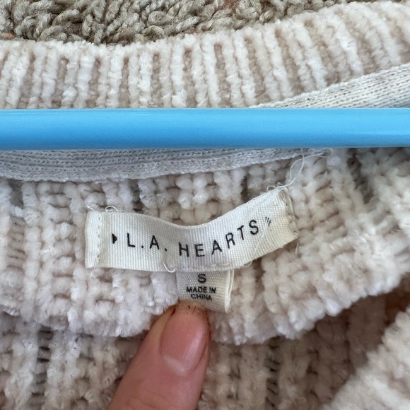 Super soft cozy sweater top - Picture 2 of 2